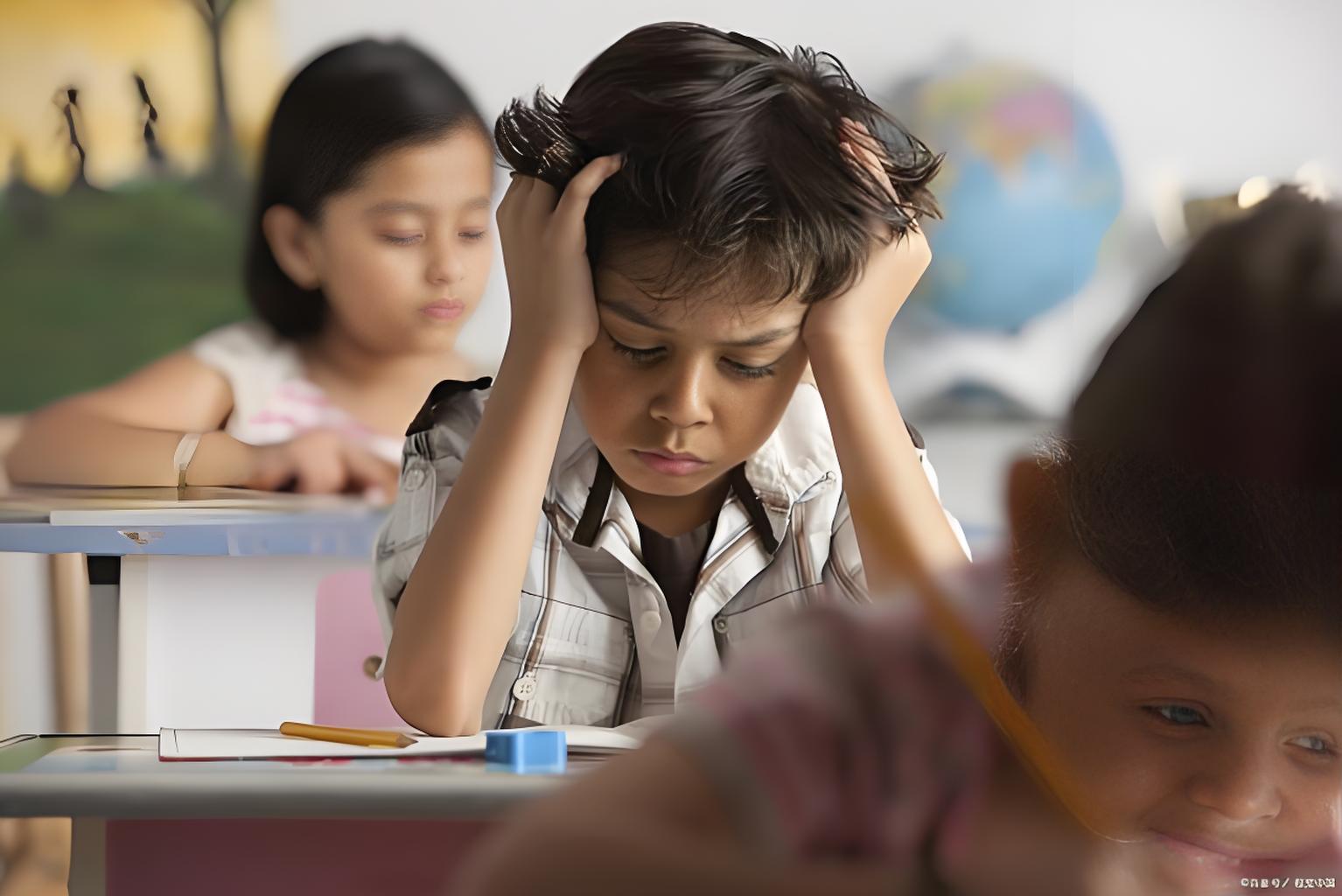 【阜阳心理咨询中心】青少年厌学问题全解析：原因、影响与应对策略
